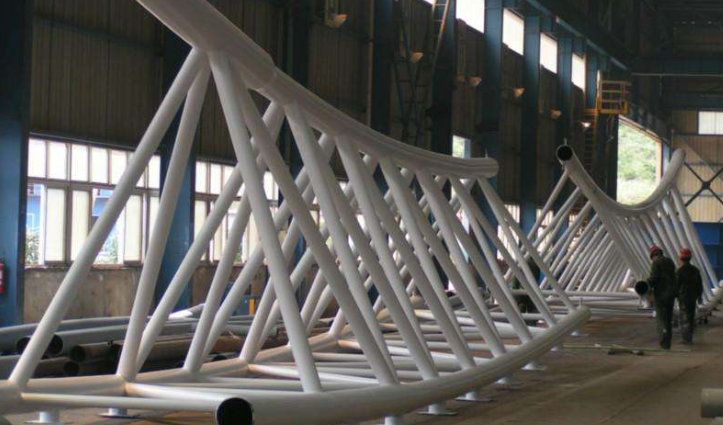 辉县管廊钢结构与桁架结构的管道支架应该如何区分